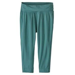 Women Patagonia Trail Beta Rollover Capris in Tasmanian Teal Size Extra Small